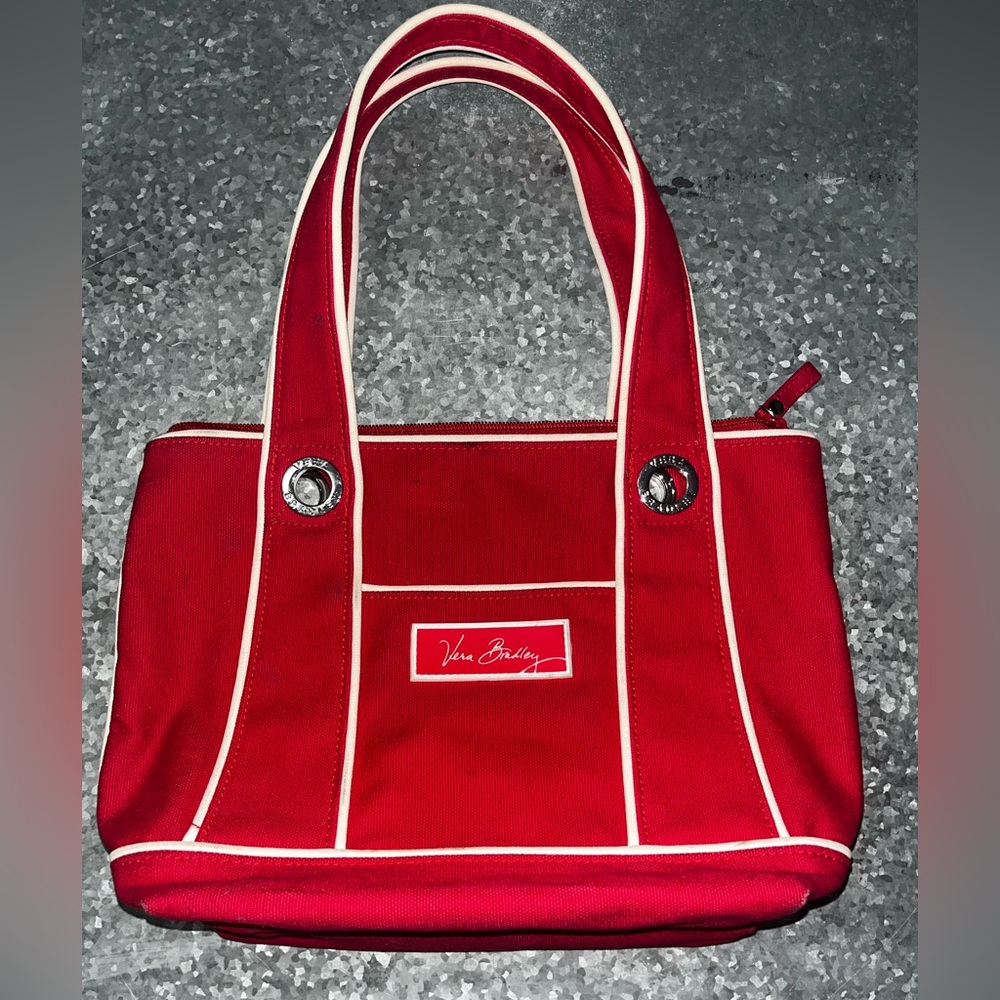 Vera Bradley Cute Red Tote W/ Zip Closure